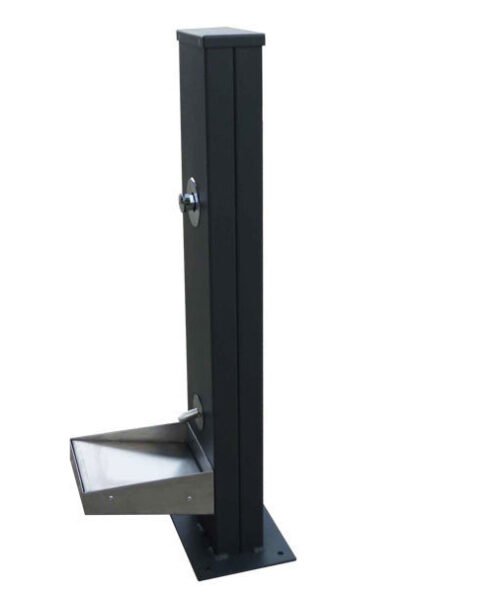 Dogy outdoor pet drinking fountain