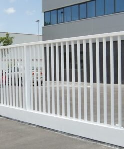 Puerta corredera industrial con barrotes a medida compra online