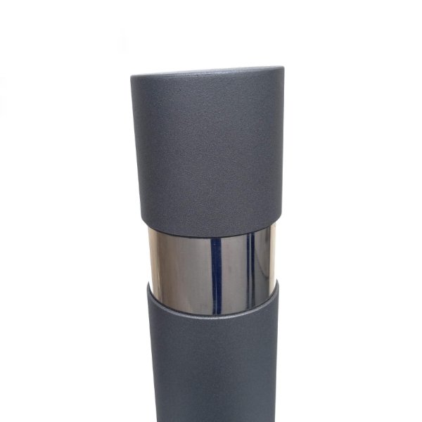 Pilona  modelo Barcelona de acero  Pilona fija