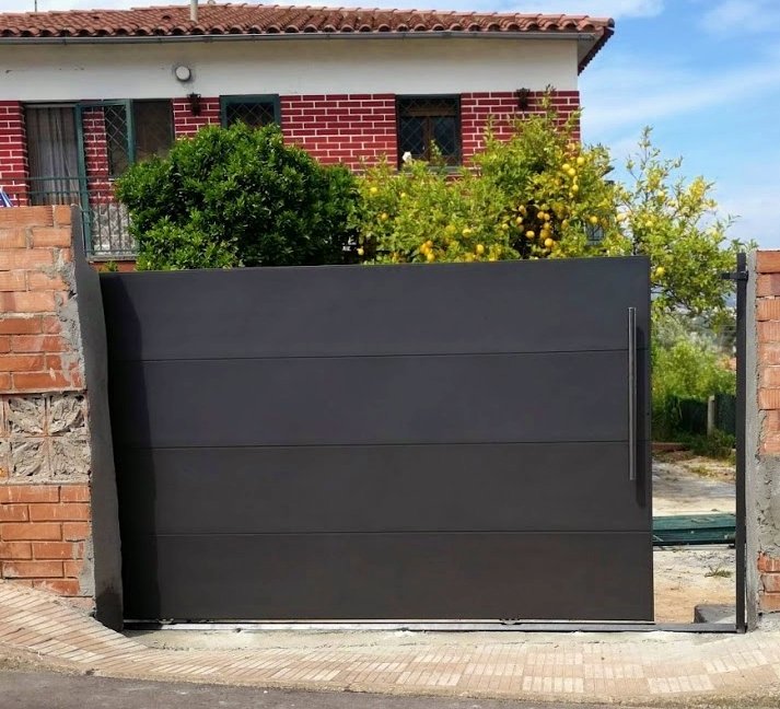 Puerta corredera moderna de laminas de chapa medida compra online