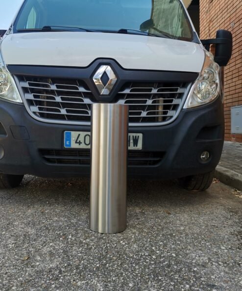 High-Security Stainless Steel Bollard Ø220 mm – Cast-In, HGV Restriction