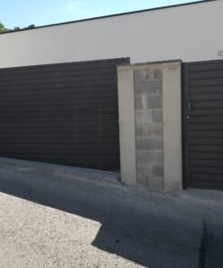 Puerta de garaje / parking batiente modelo  lamas chp a medida compra online